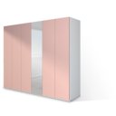 roze kledingkast