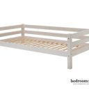 Achteruitval beveiliging wit kinderbed