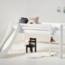 Bed met glijbaan peuters