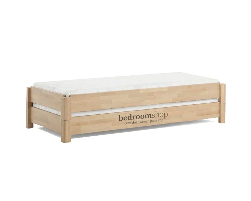 Logeerbed hout
