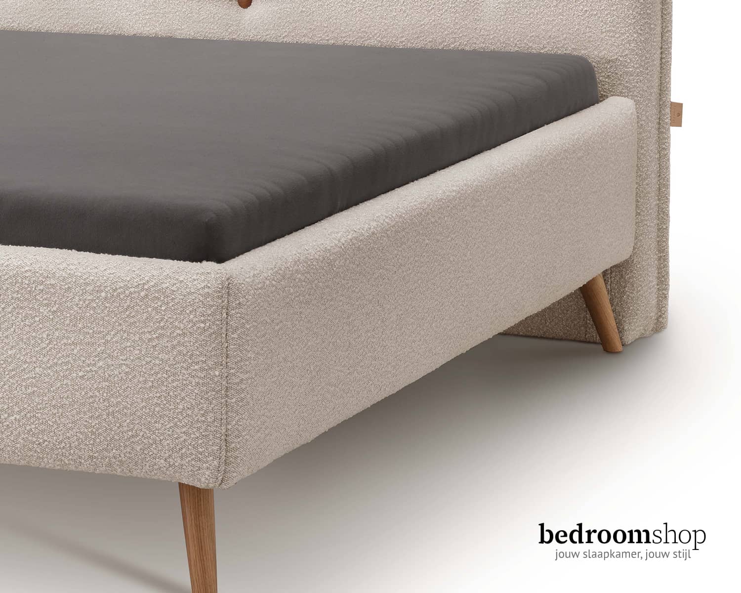 Detail stoffen bed - Pearl stof