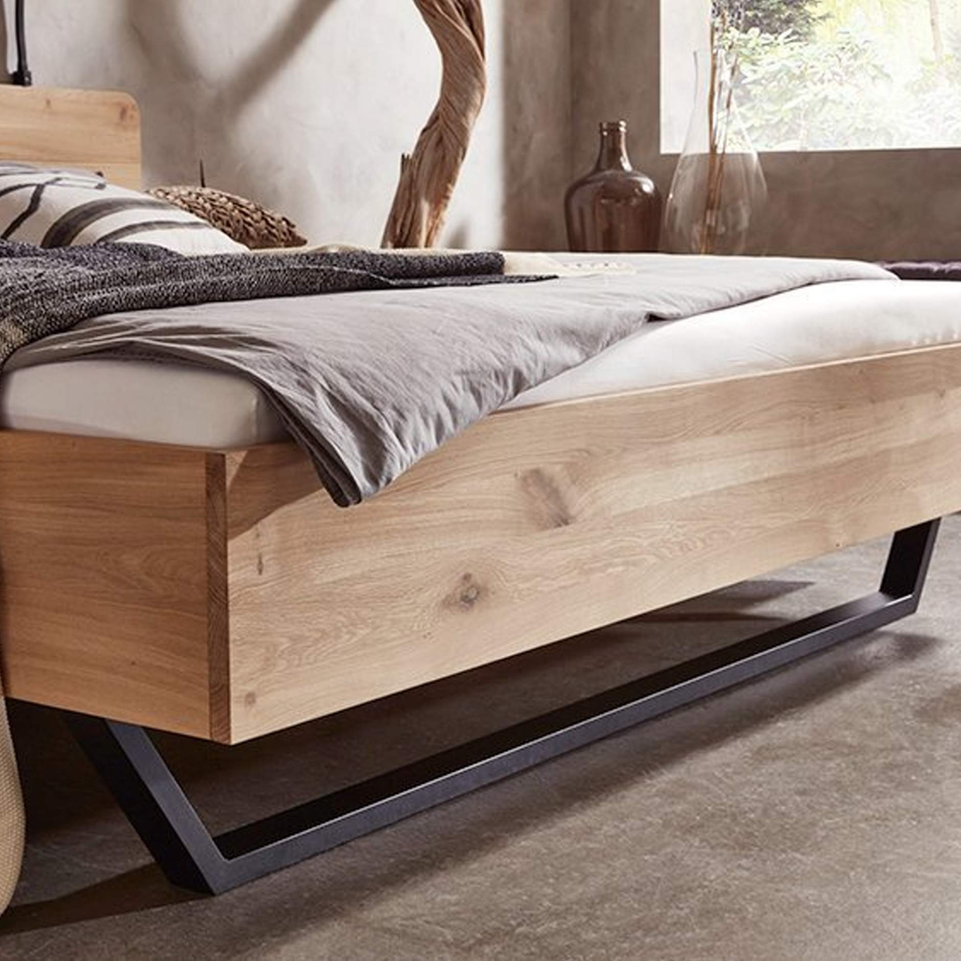 Houten bedframe 160x210