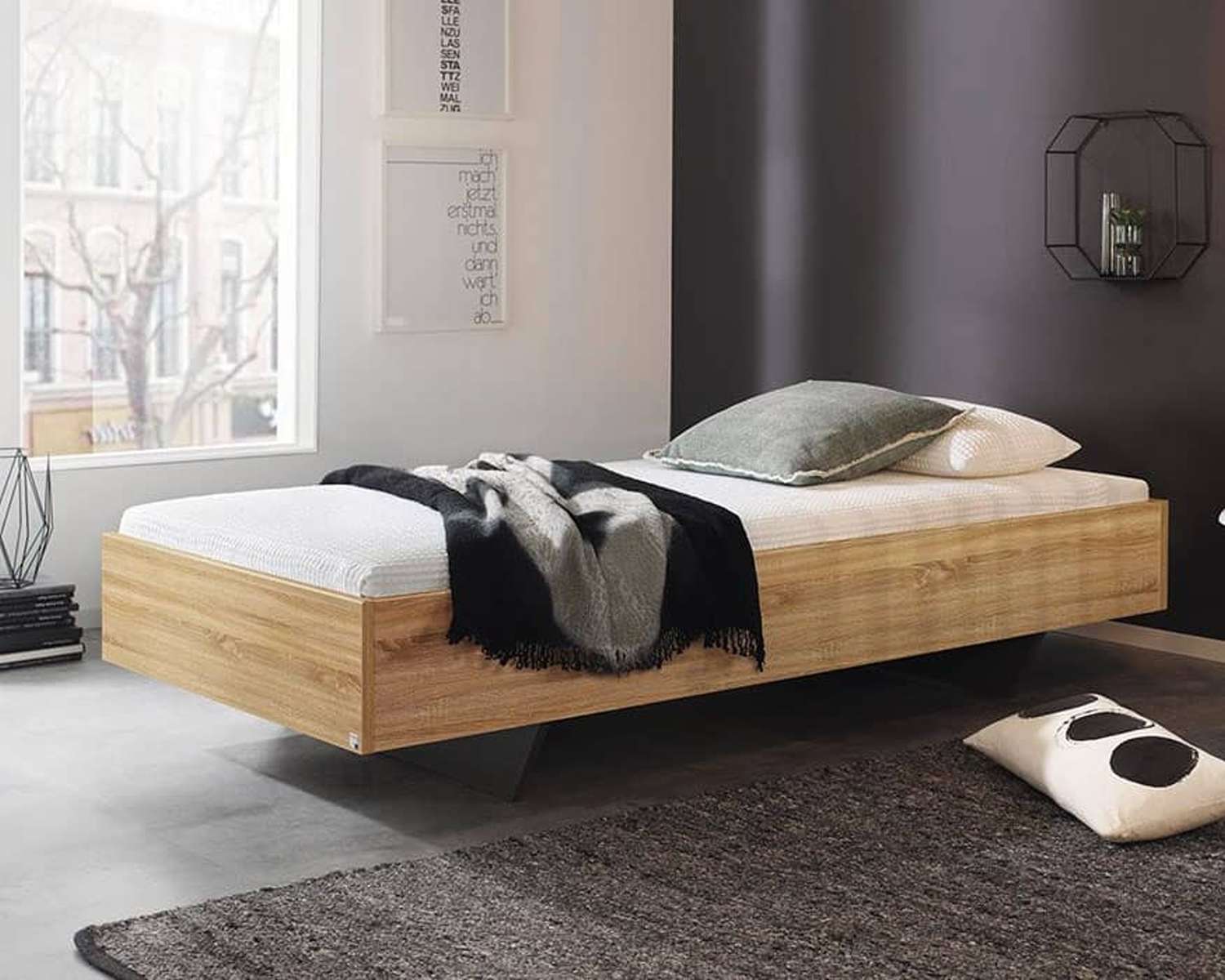 Eenpersoonsbed hout Eenpersoonsbed hout