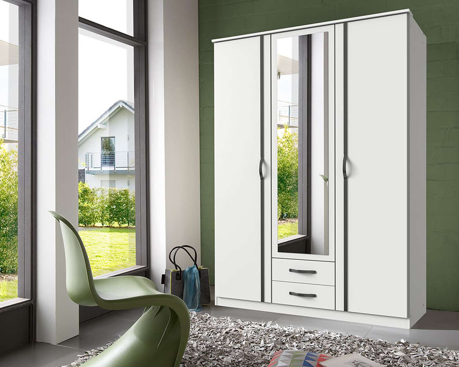 witte kledingkast drie deuren