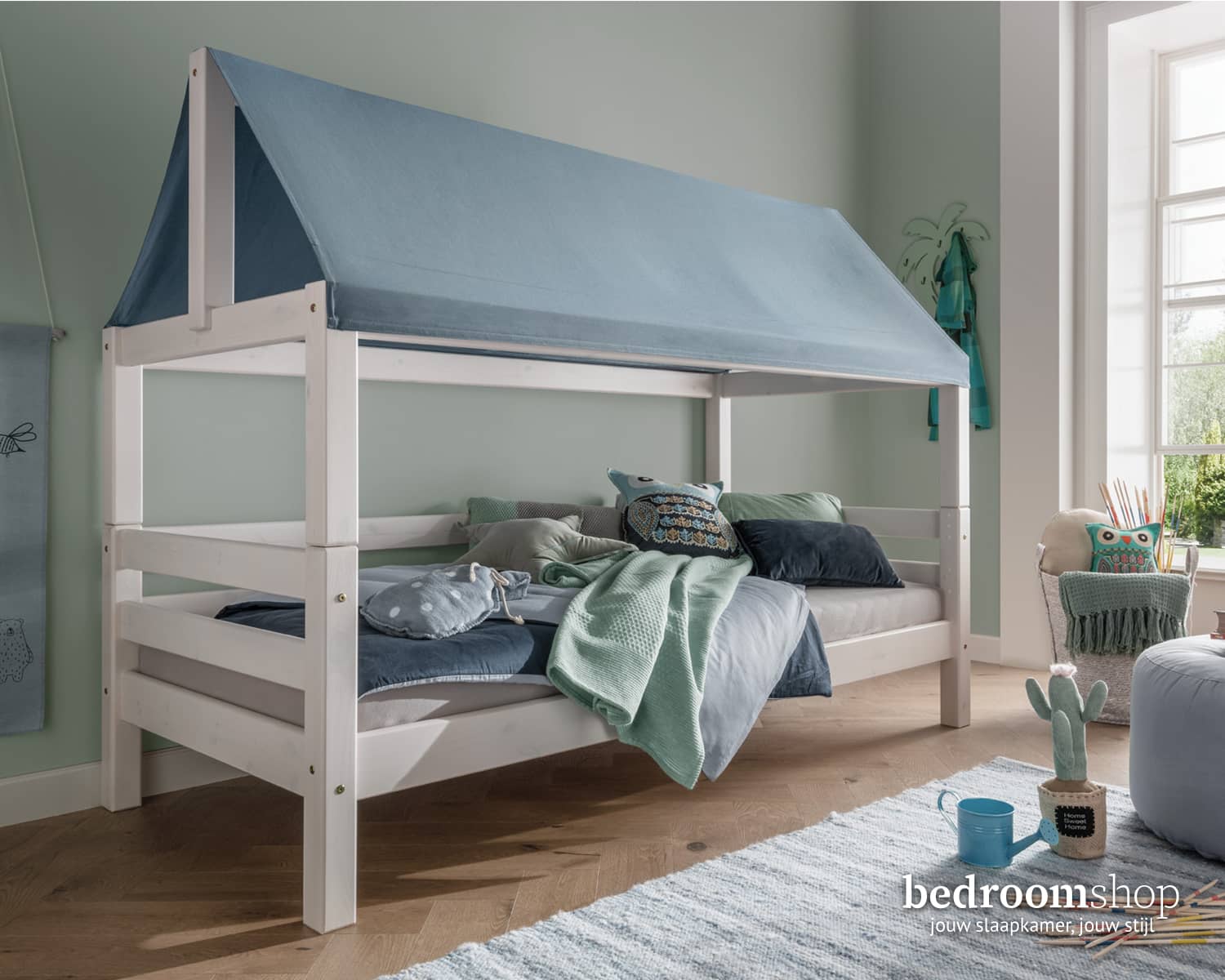 Huisbed wit met doek