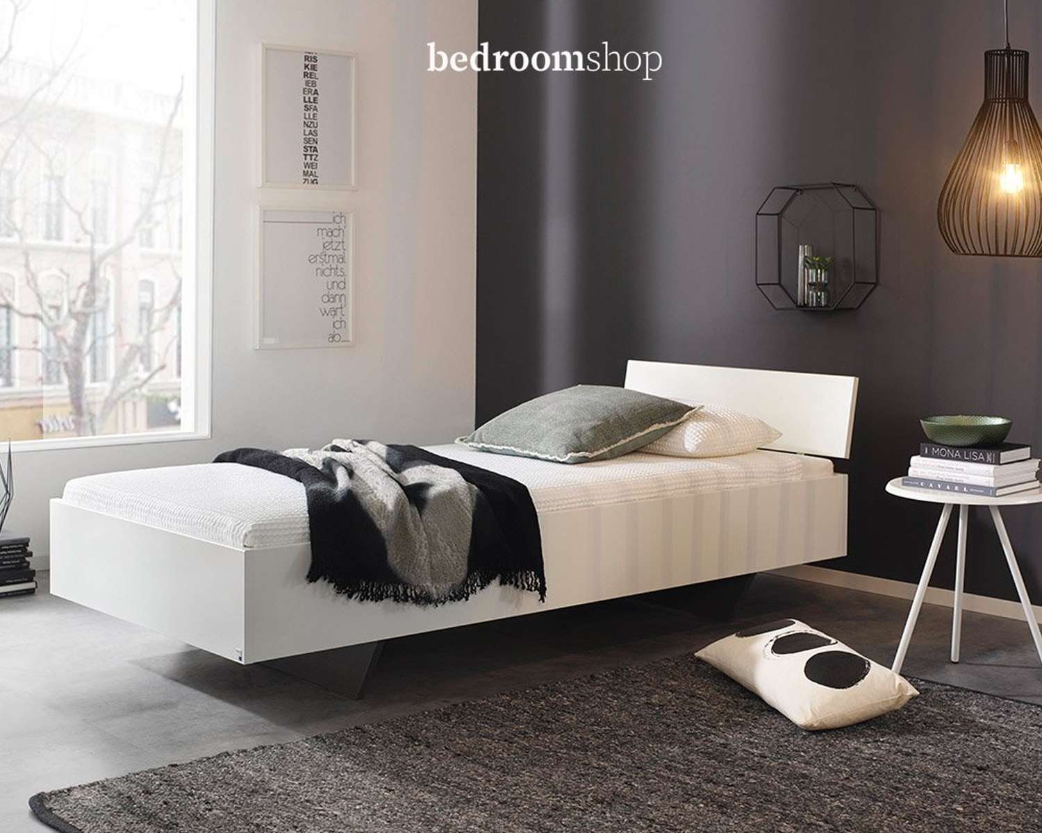 eenpersoonsbed wit