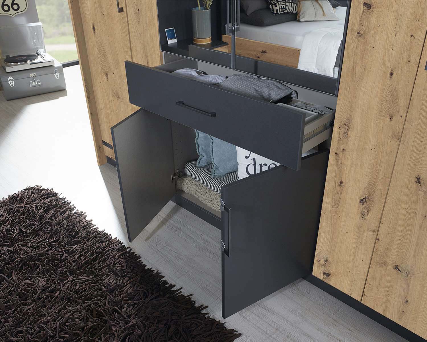 Detail draaideurkast San Diego Artisan eiken