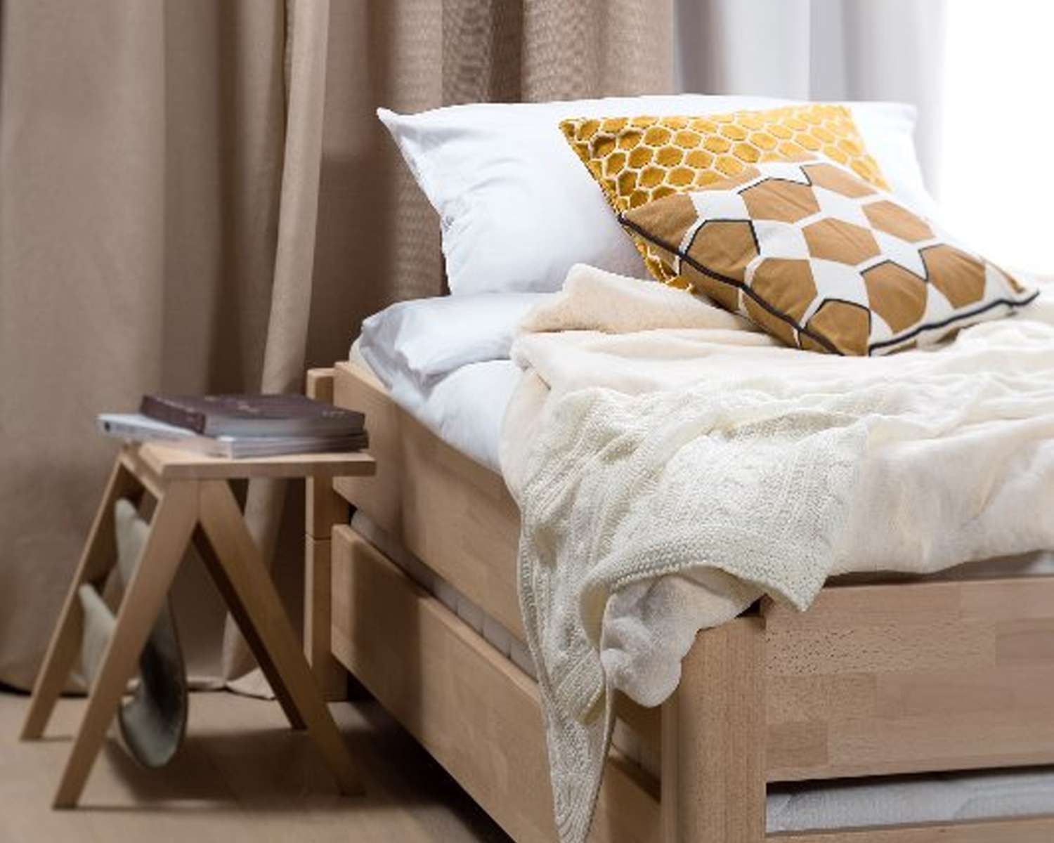 massief hout logeerbedden massief hout logeerbedden