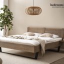 Donker houten bed