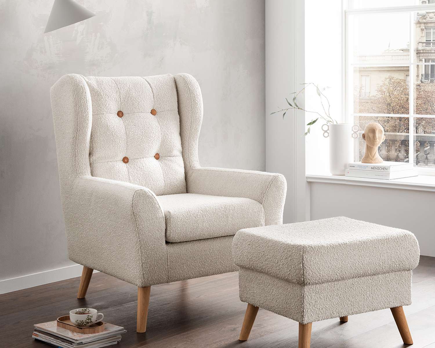 Slaapkamerstoel taupe met hocker Slaapkamerstoel taupe met hocker
