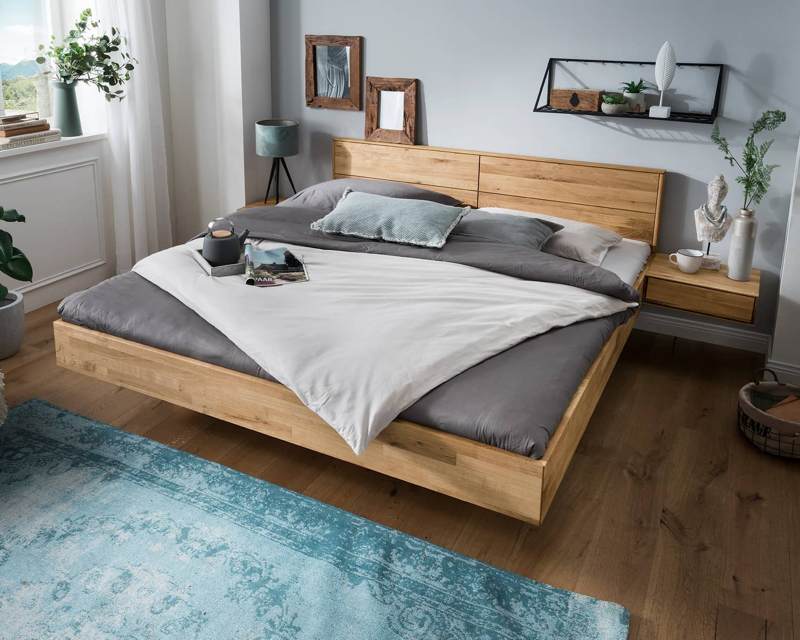 Zwevend houten bed