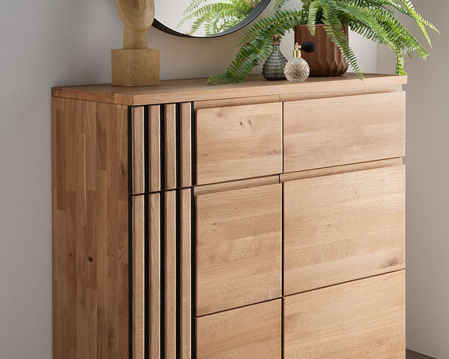 Moderne commode (10% combinatiekorting bij het bed) Moderne commode (10% combinatiekorting bij het bed)