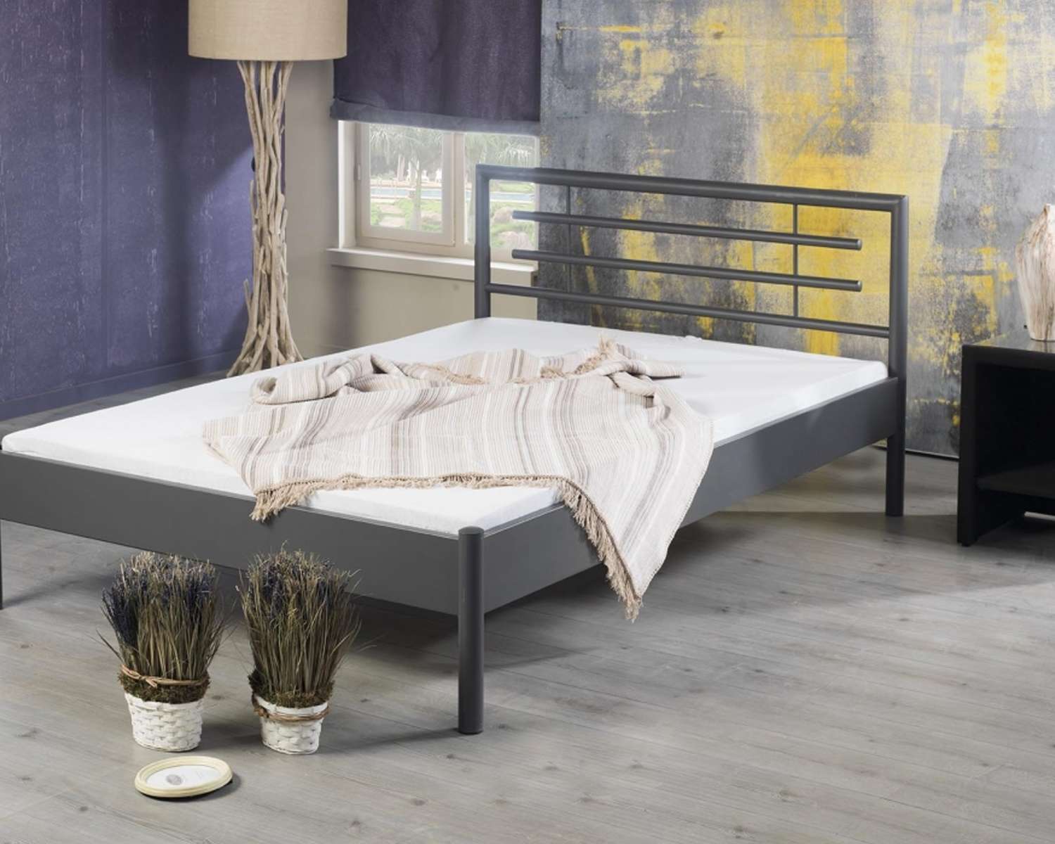 Metalen bed tweepersoons Metalen bed tweepersoons