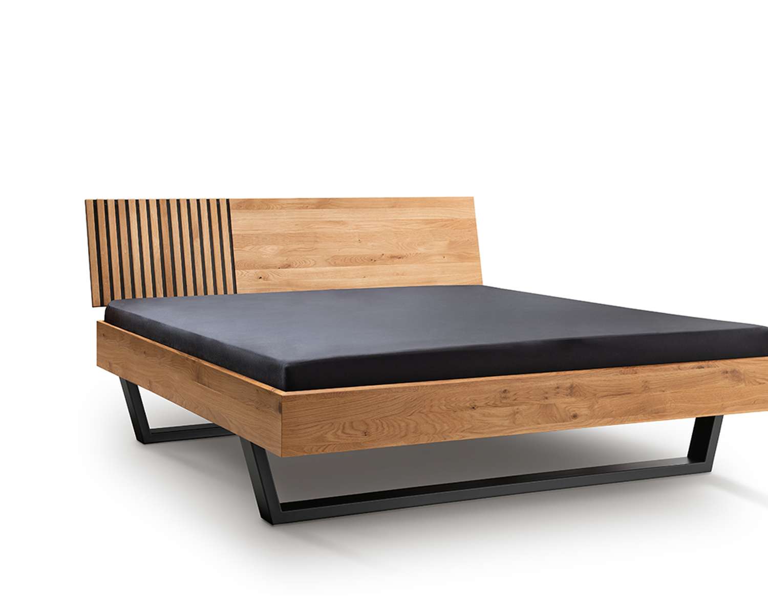 Houten bed zonder nachtkastjes Houten bed zonder nachtkastjes