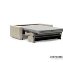 Slaapbank beige uitgeklapt