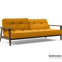 Oranje bedbank met leuningen