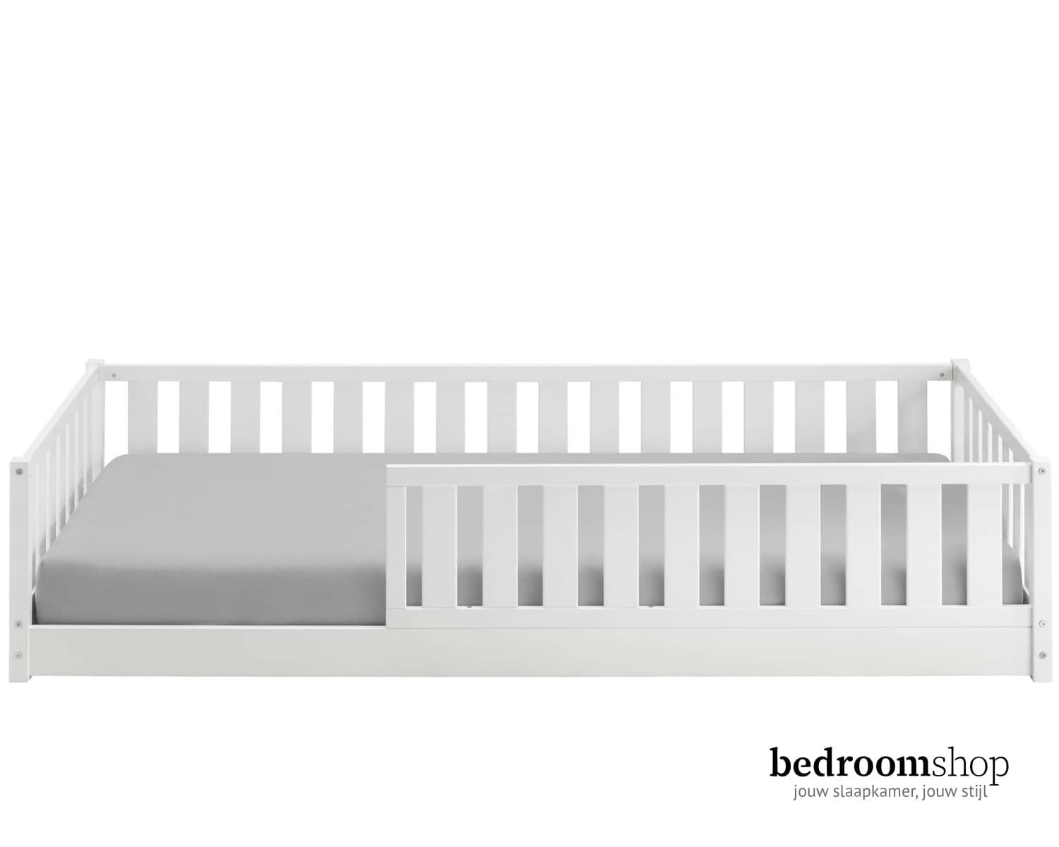 Laag wit vloer bed voor kids Laag wit vloer bed voor kids