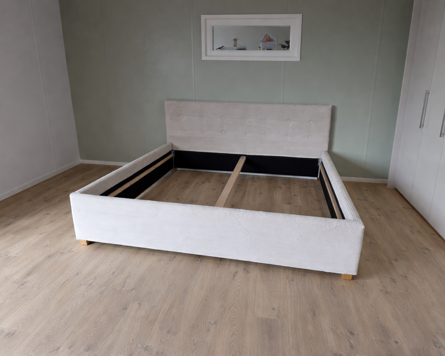 Showroommodel bed Siena