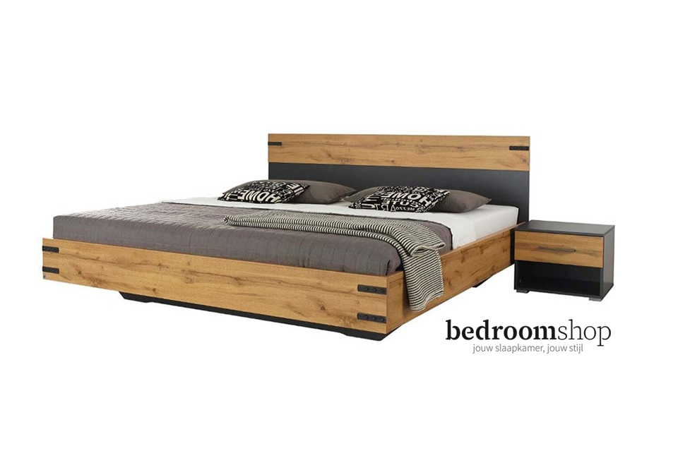 tweepersoonsbed hout