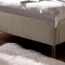 Bed beige stof