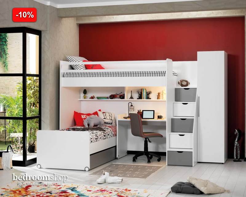 Kinderkamer met hoogslaper met korting