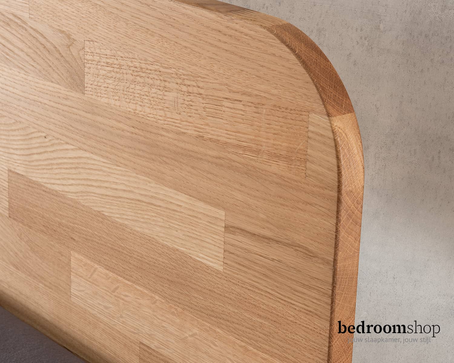 Hoofdbord massief ronde hoeken Hoofdbord massief ronde hoeken