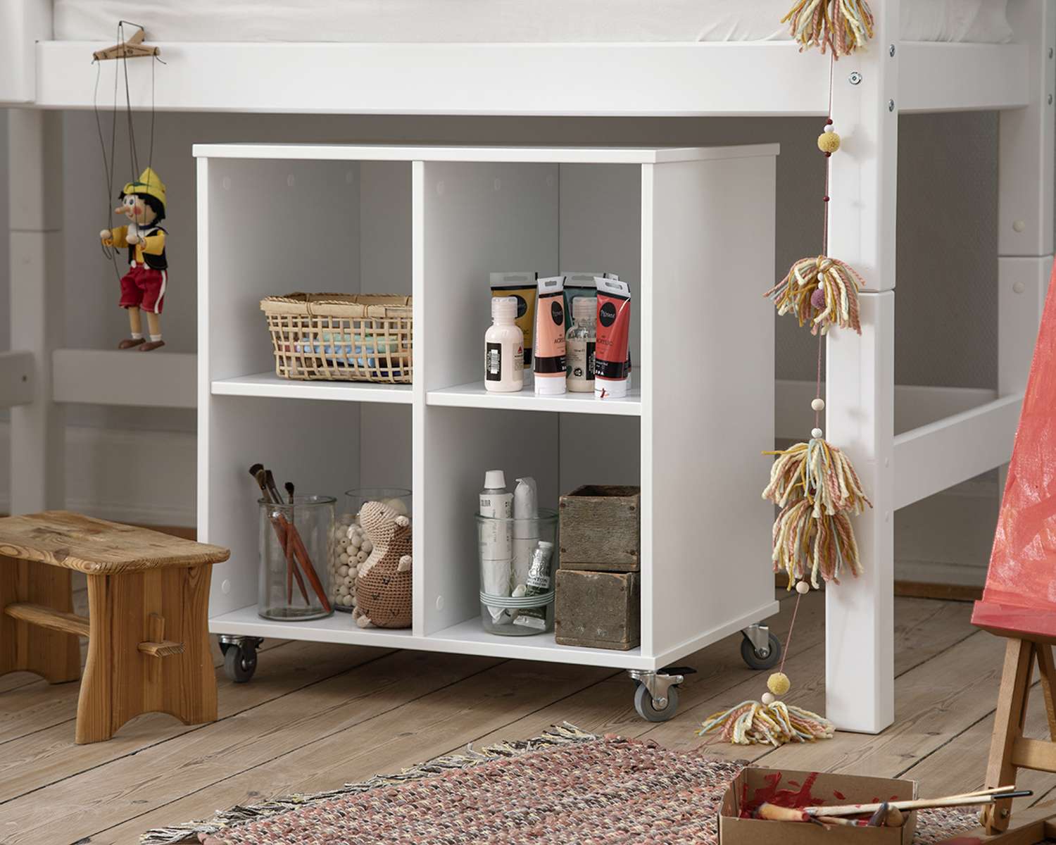 Opbergkast in de slaapkamer Opbergkast in de slaapkamer