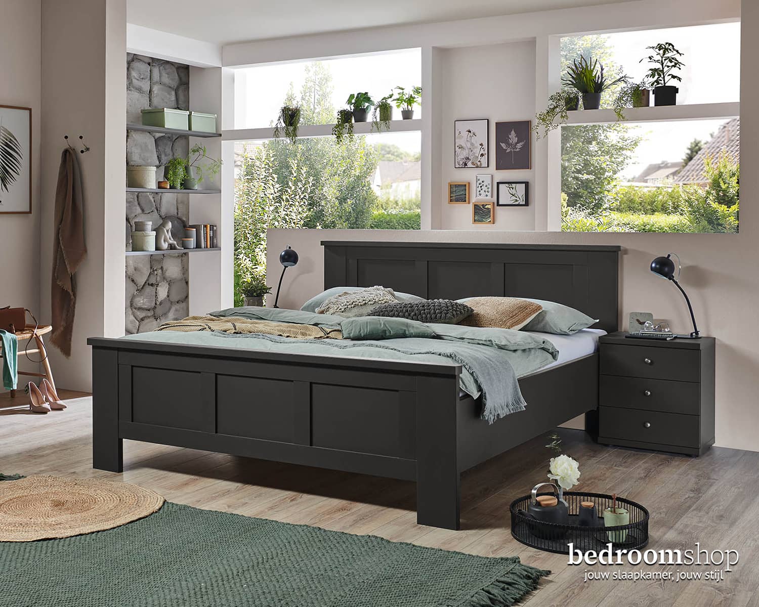 Antraciet tweepersoonsbed landelijk