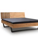 Houten bed zonder nachtkastjes