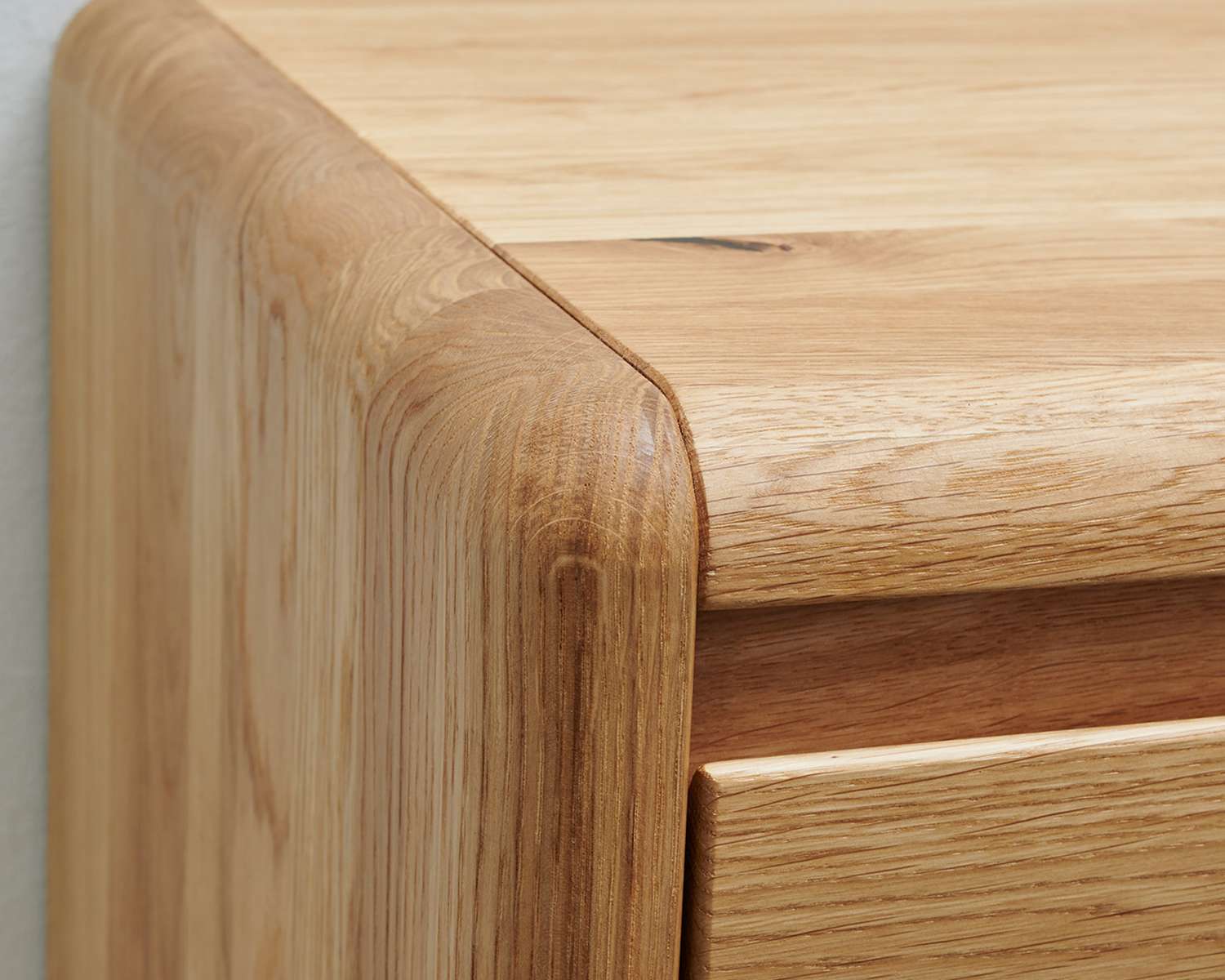 Eiken commode Eiken commode