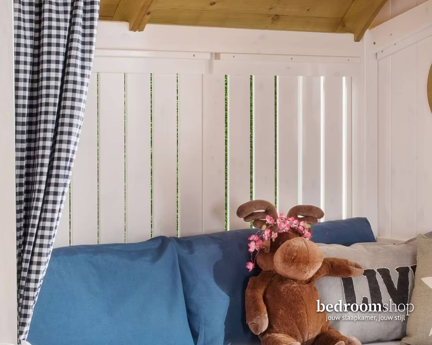 Zoom achterwand yodel hut