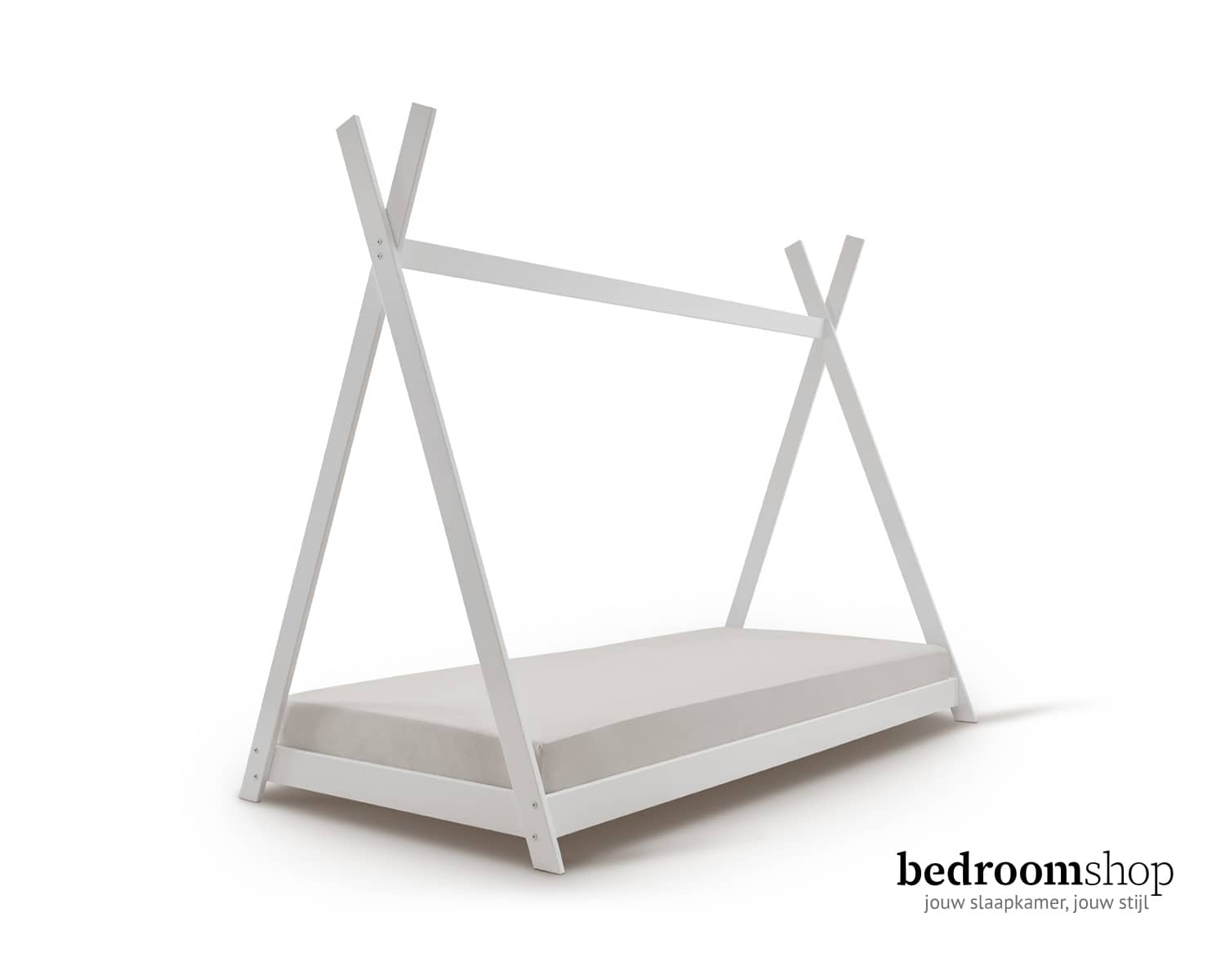 Bed tipi wit Bed tipi wit
