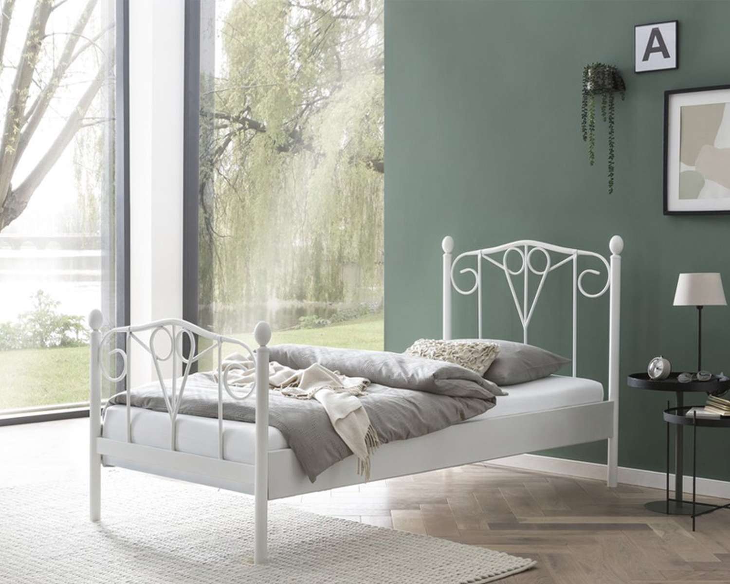Metalen bed wit Metalen bed wit