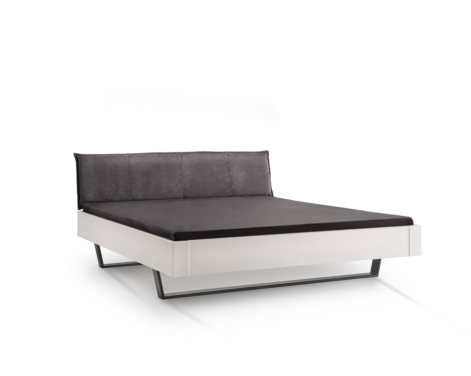 Wit bed metalen sledepoot Wit bed metalen sledepoot
