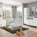 babykamer compleet wit hout