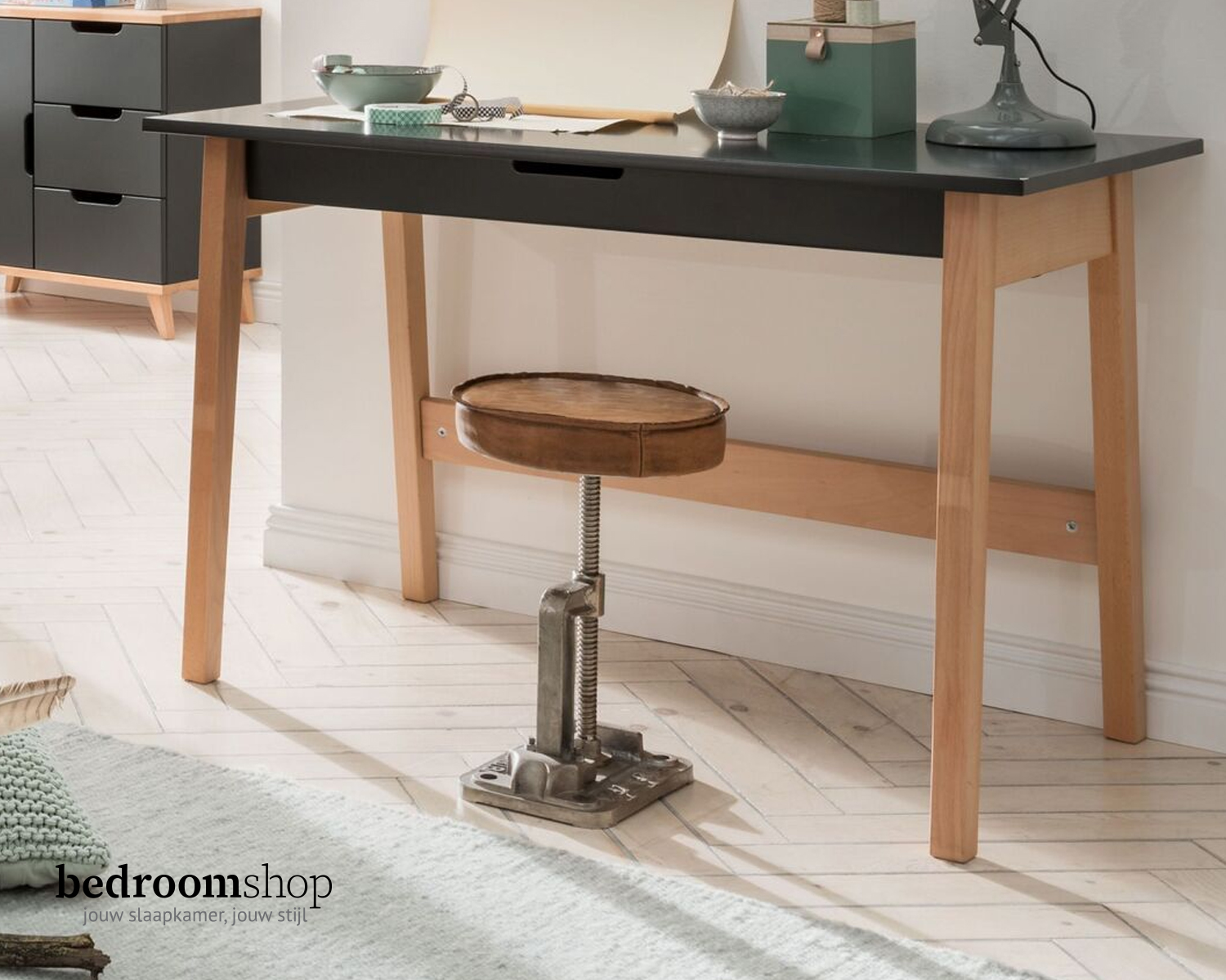 Bureau kinderen Bureau kinderen