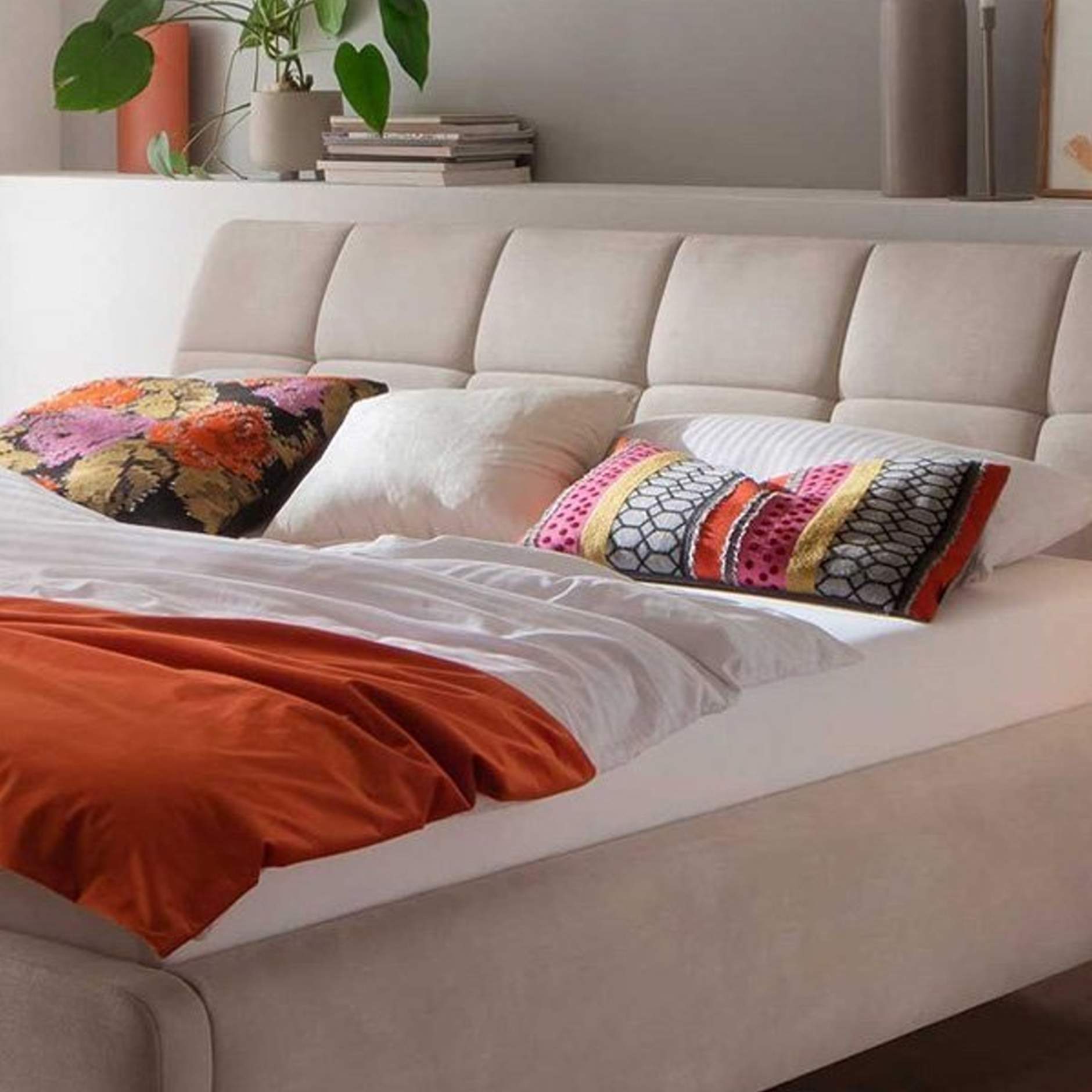 Gestoffeerd bedframe