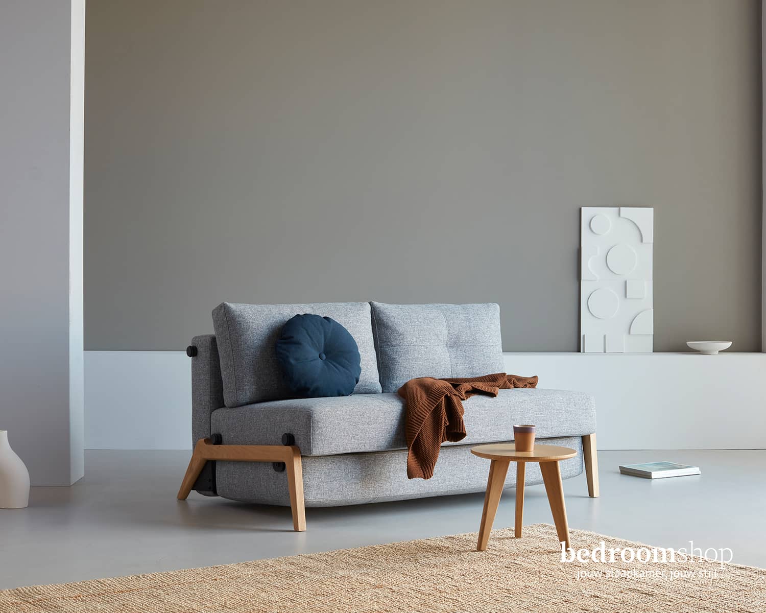 Slaapbank grijs hout