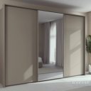 3-deurs spiegelkast