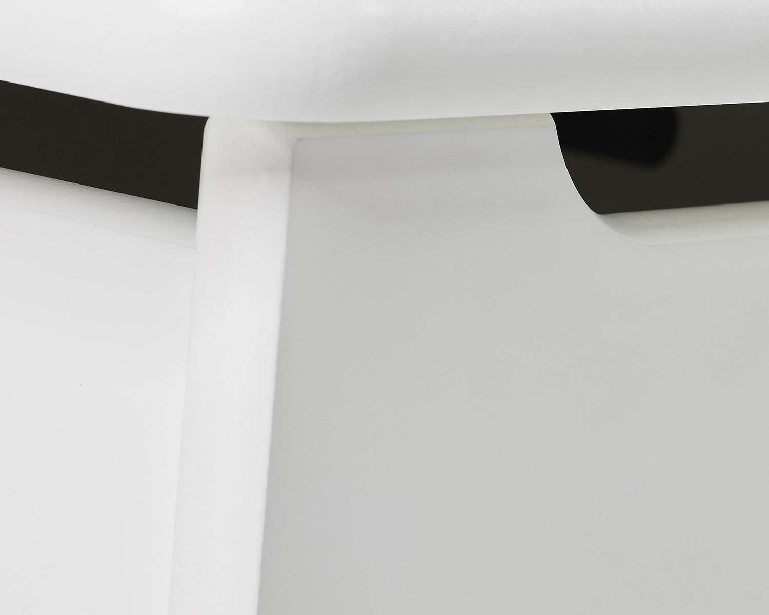 Detail speelgoedkist Detail speelgoedkist