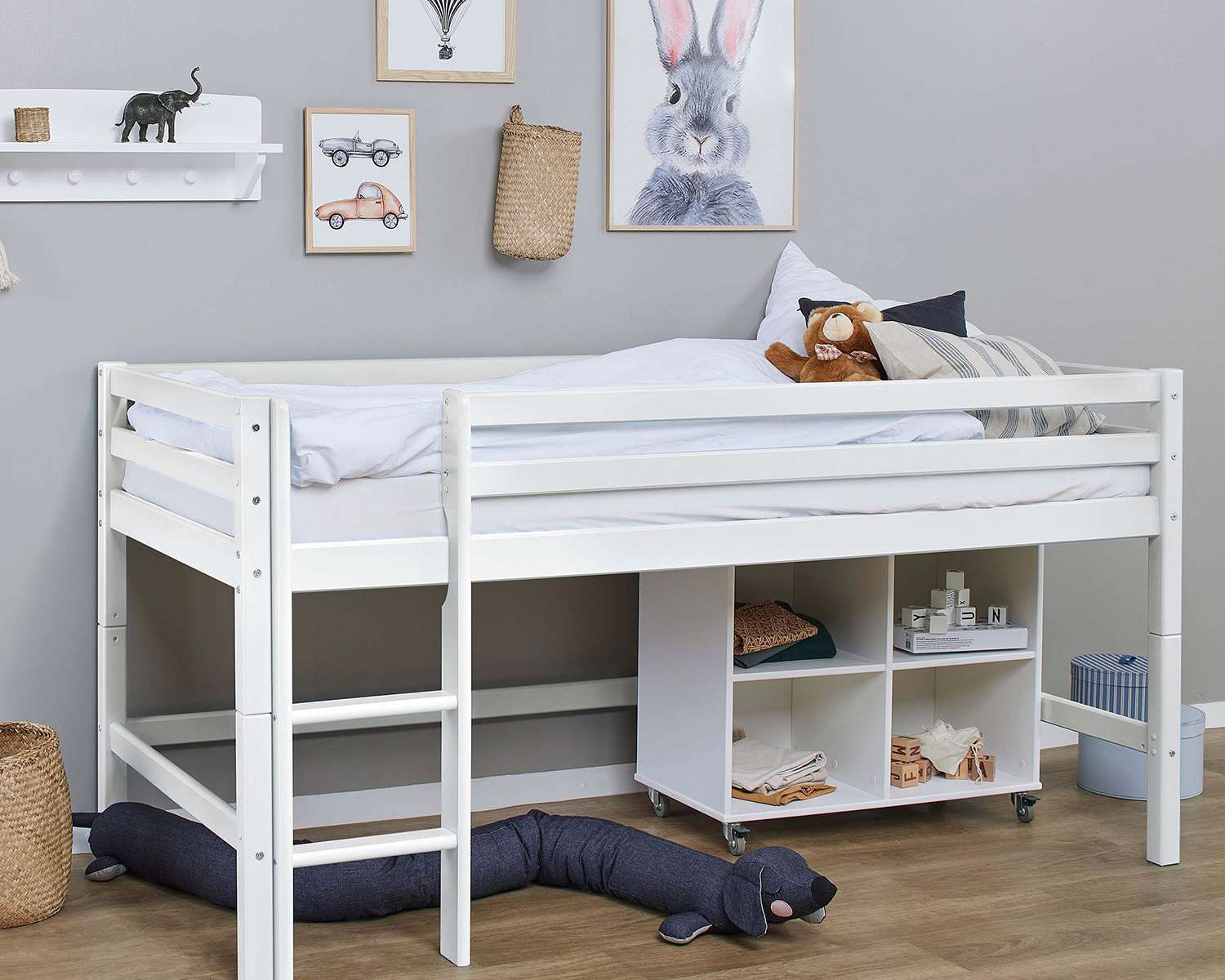 Halfhoogslaper in slaapkamer